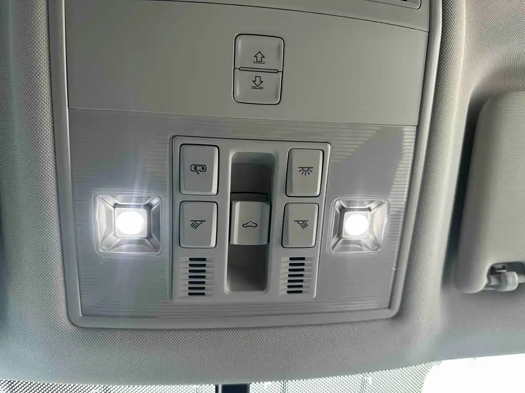 Volkswagen Tharu — миниатюра 13