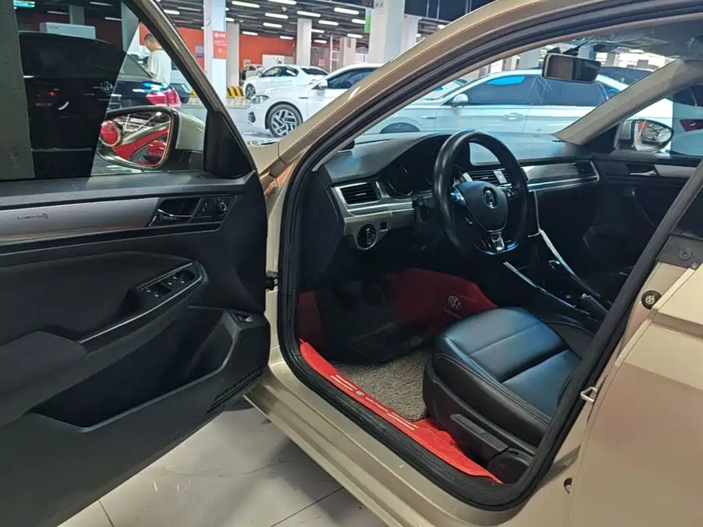 Volkswagen Bora — миниатюра 16