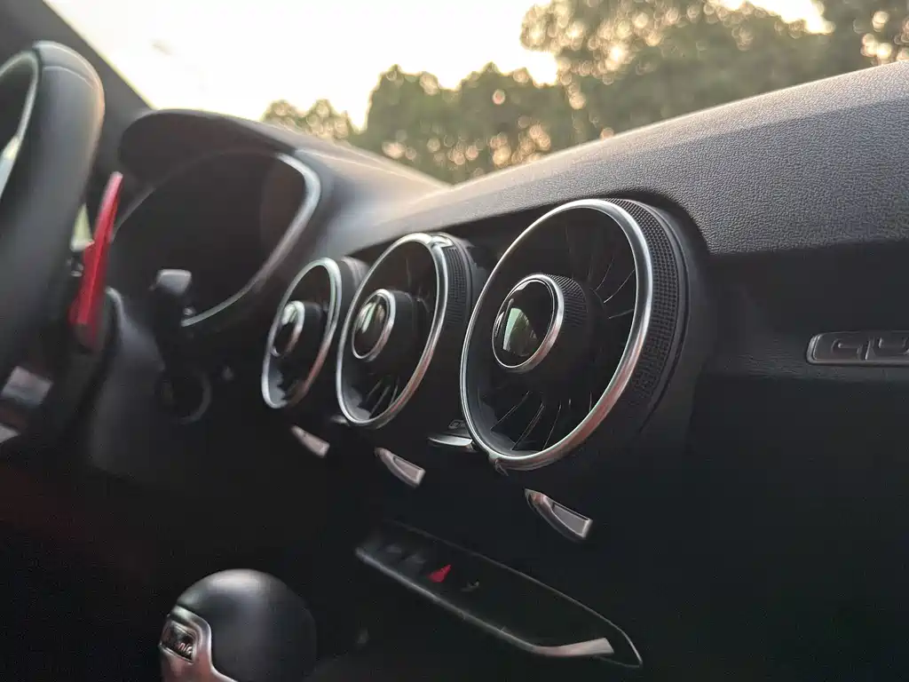 Audi TT 2015 TT Coupe 45 TFSI quattro