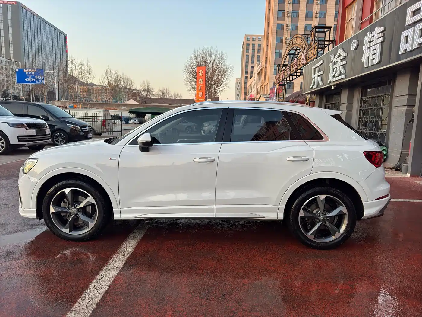 Audi Q3