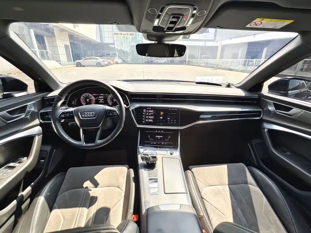 Audi A6L — миниатюра 6