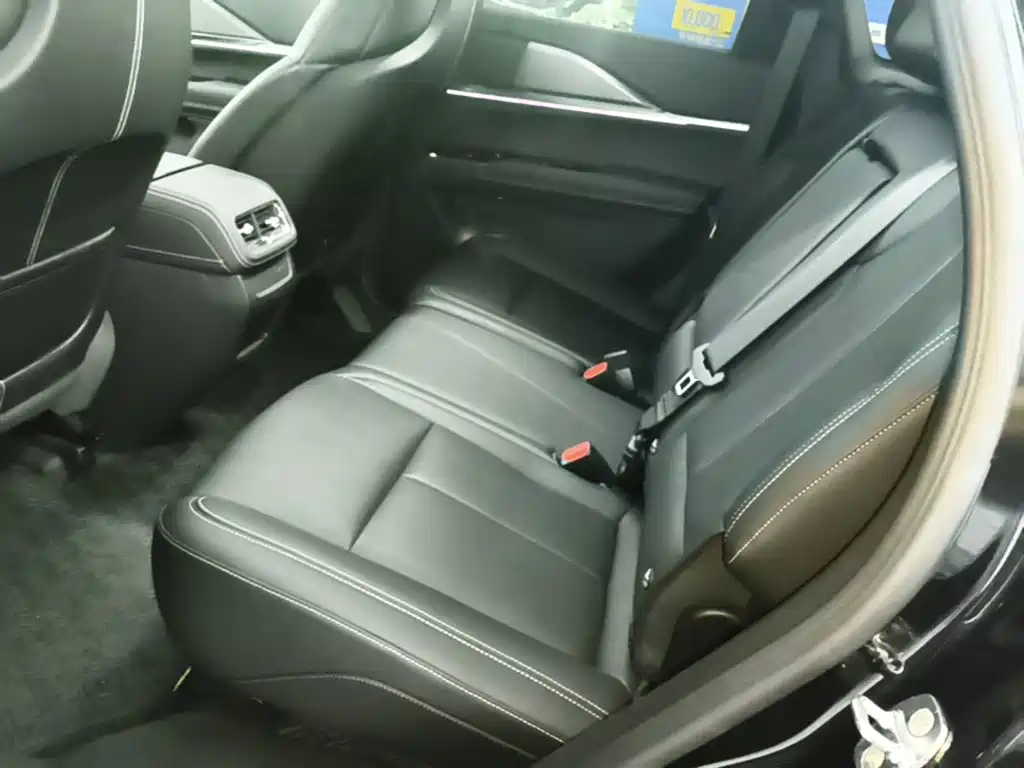 Cadillac XT5 — миниатюра 17