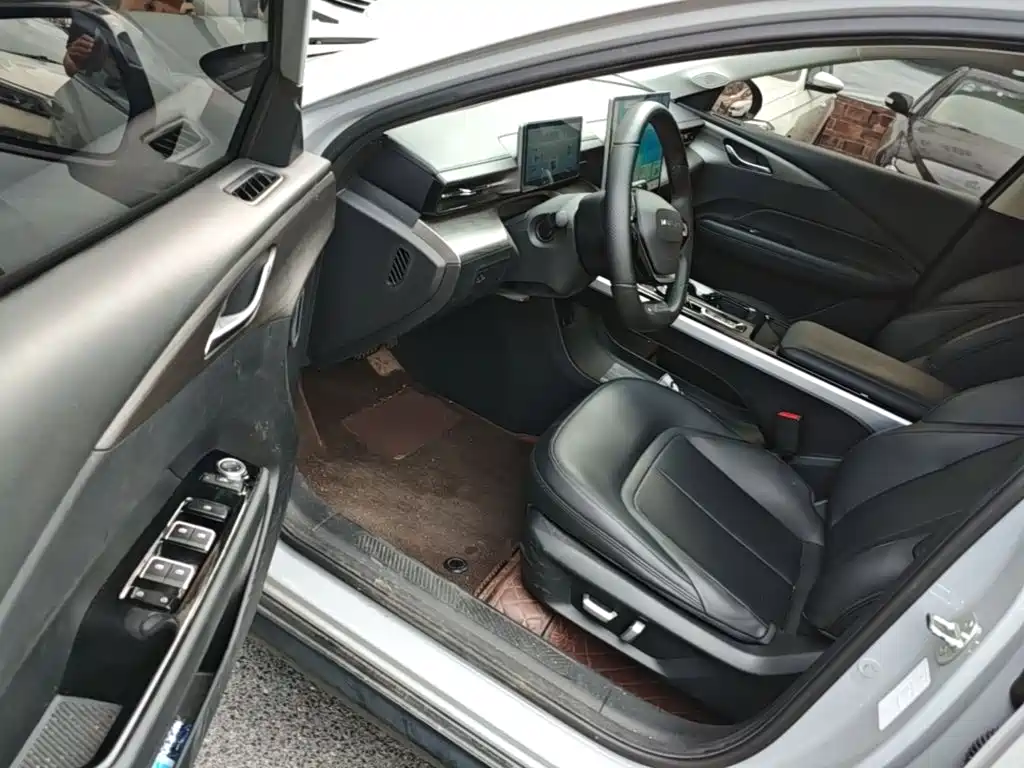 Wuling Xingguang — миниатюра 16