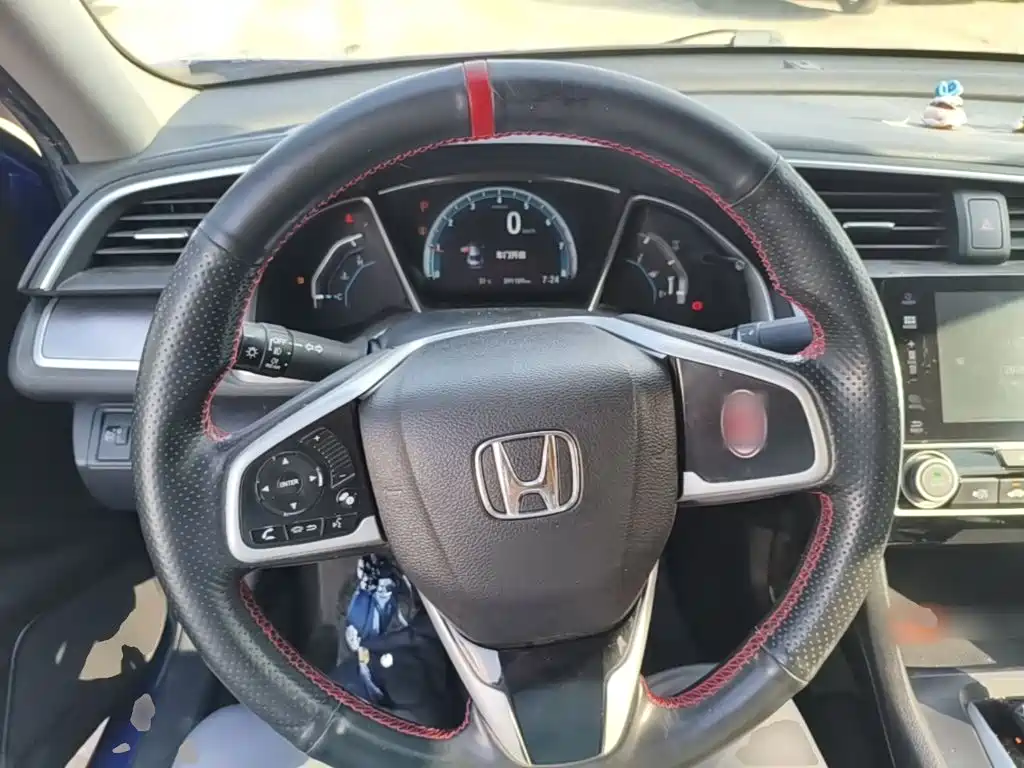 Honda Civic — миниатюра 11