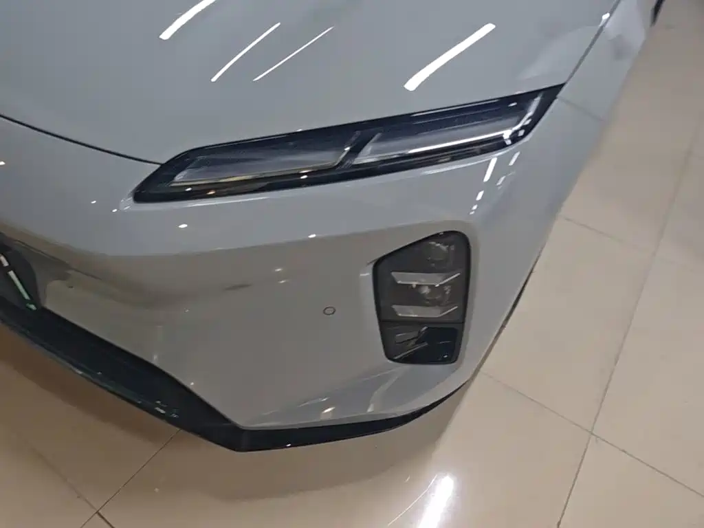 NIO ET5T — миниатюра 24