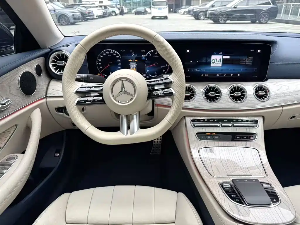 Mercedes-Benz E-Class (Import) — миниатюра 5