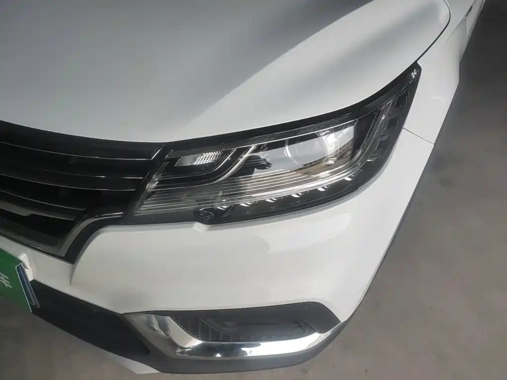Roewe RX3 — миниатюра 24
