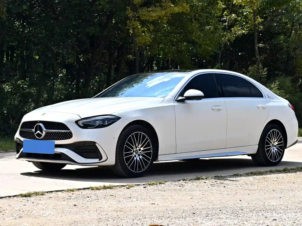 Mercedes-Benz C-Class 2023