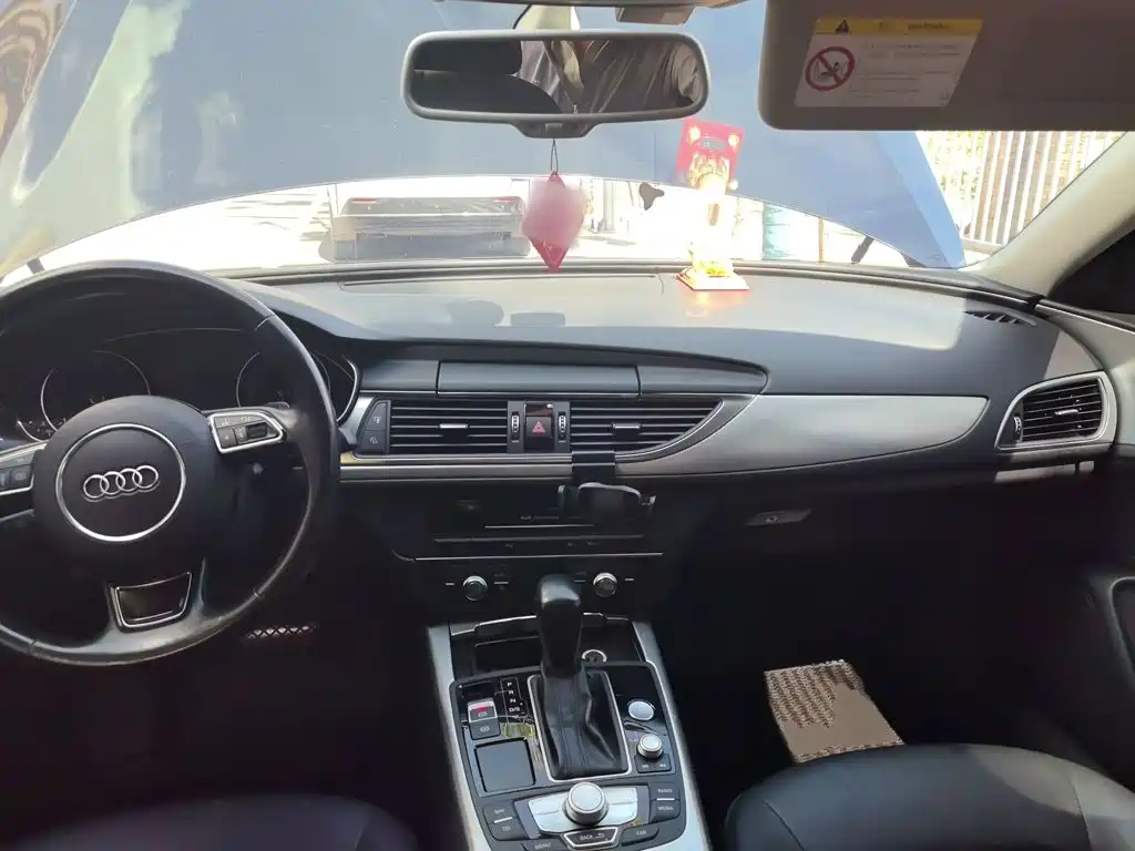 Audi A6L — миниатюра 5