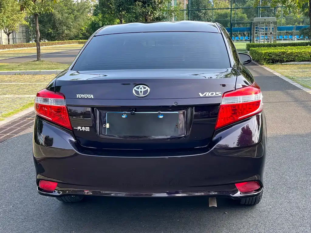 Toyota Vios 2014 1.5L AT