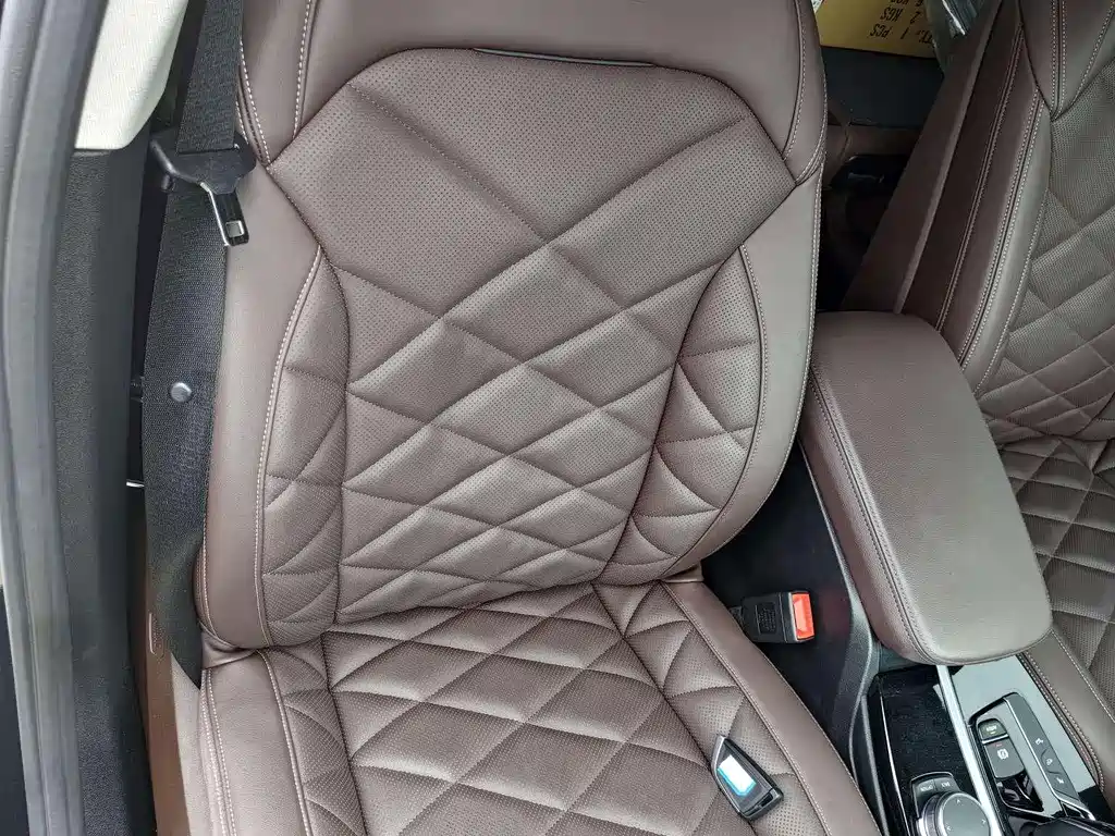 BMW X3 — миниатюра 10