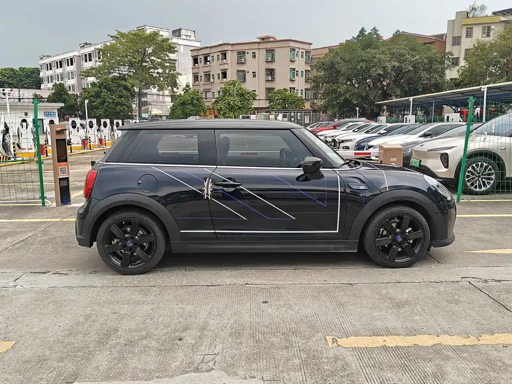 MINI Mini — миниатюра 8