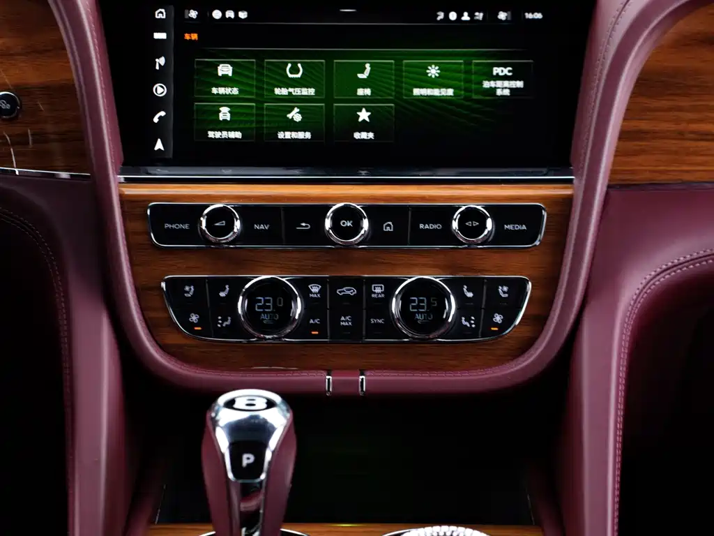 Bentley Bentayga — миниатюра 17