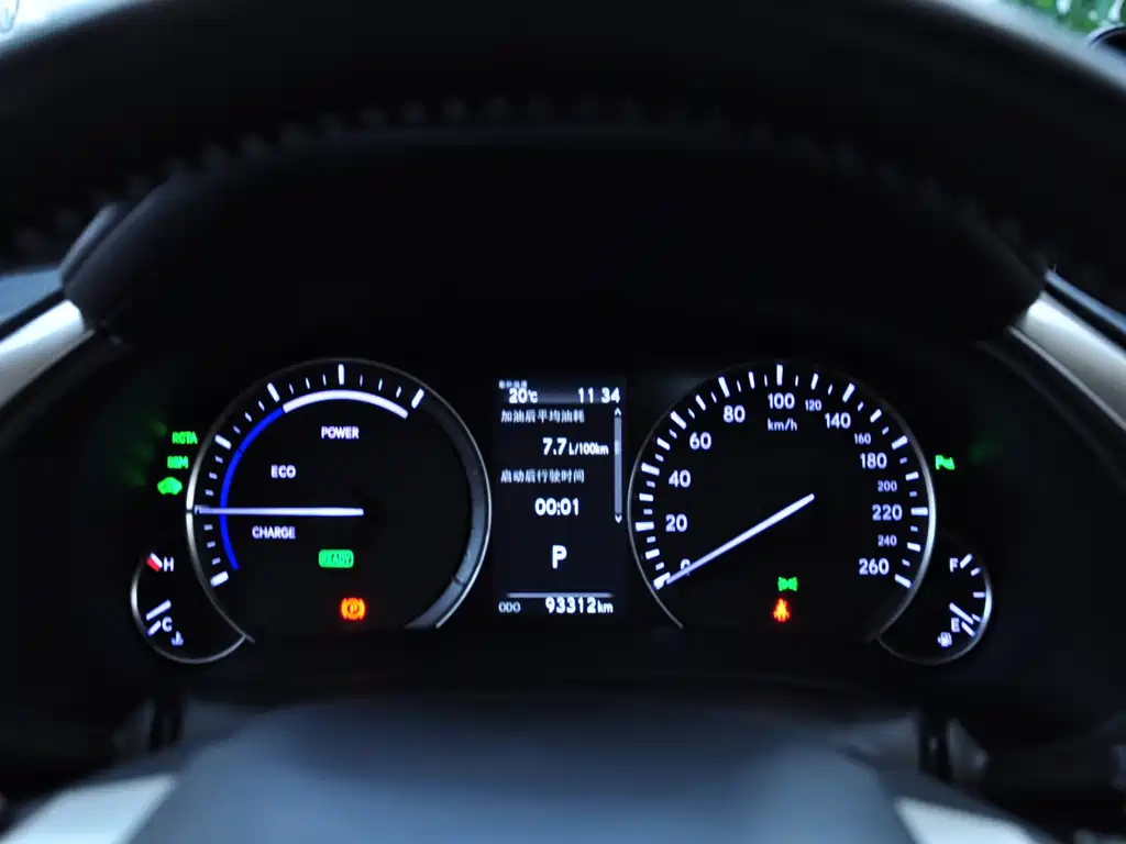 Lexus RX — миниатюра 8