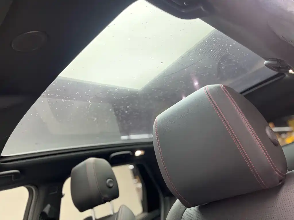 Land Rover Discovery Sport 2022 249PS R-Dynamic S 5 мест