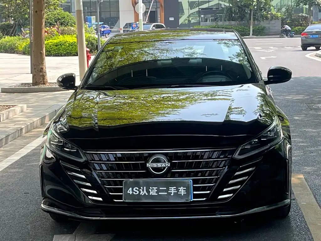 NISSAN TEANA