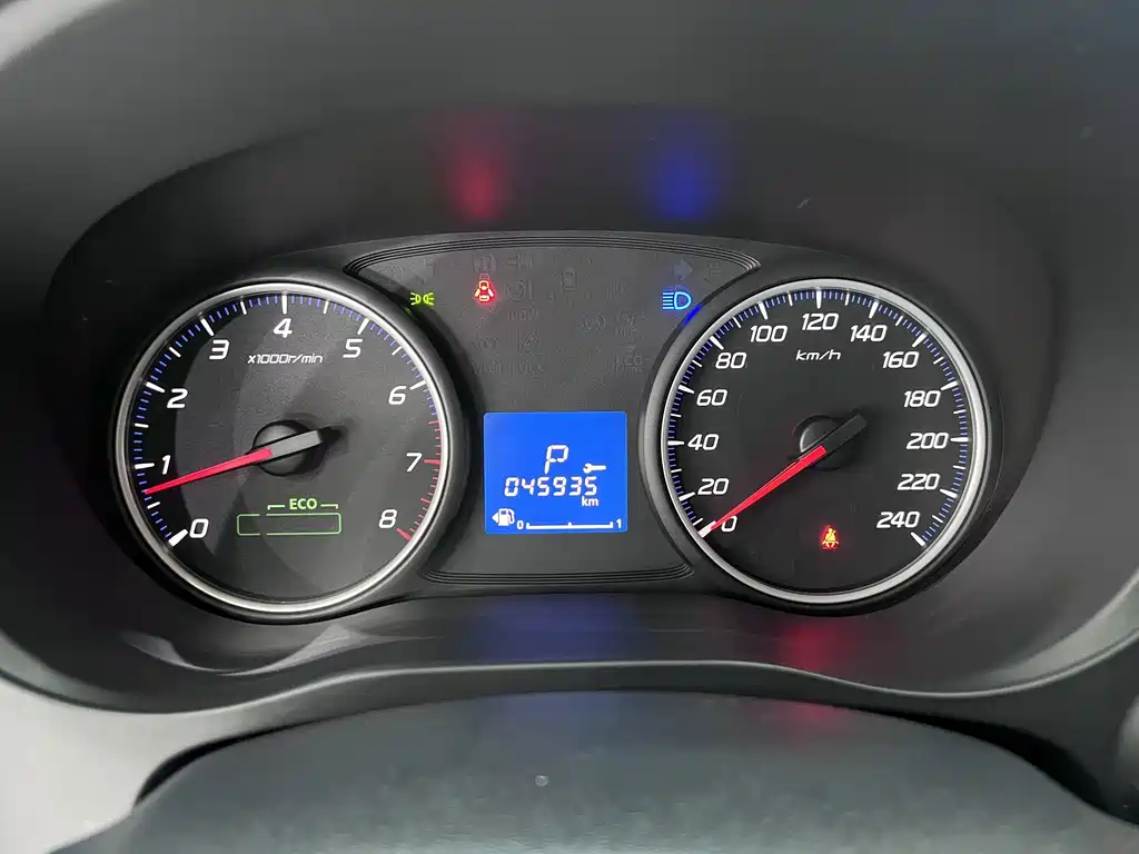 Mitsubishi Outlander — миниатюра 16