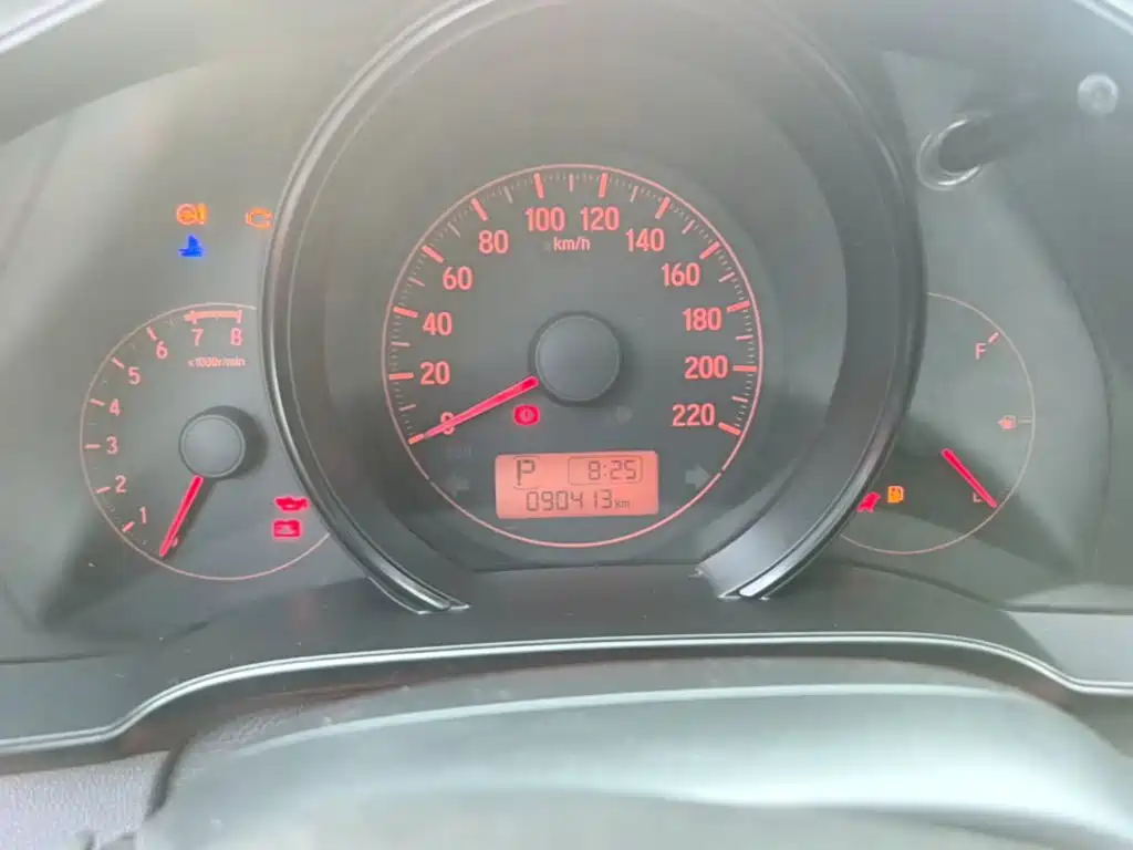 Honda Fit — миниатюра 12