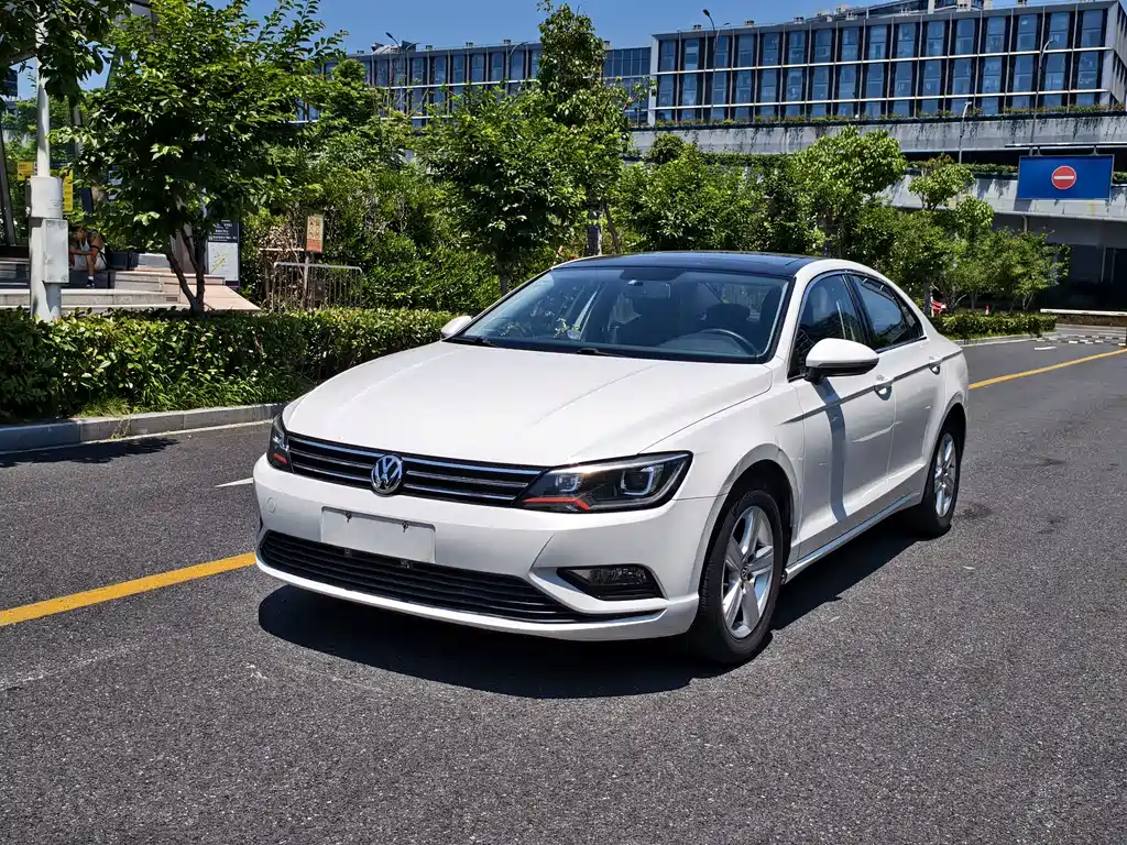 Volkswagen Lamando