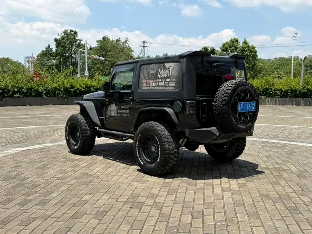 Jeep Wrangler — миниатюра 5