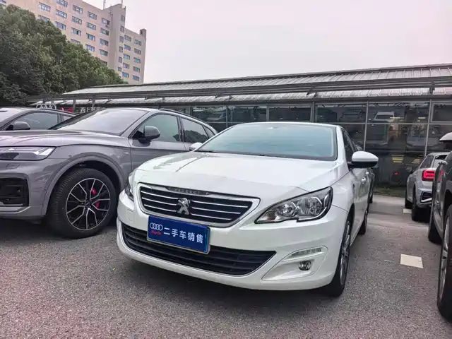 PEUGEOT  408 2017