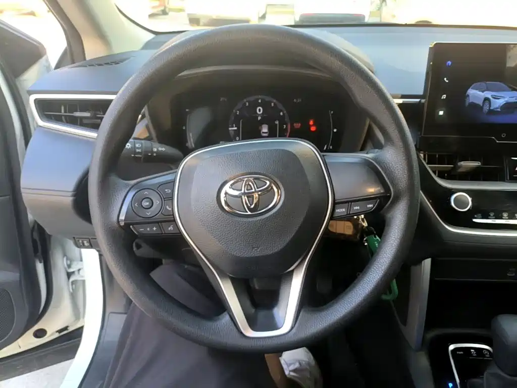Toyota Frontlander — миниатюра 11