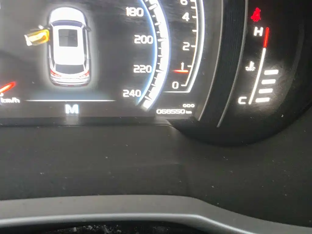 Geely Boyue — миниатюра 8
