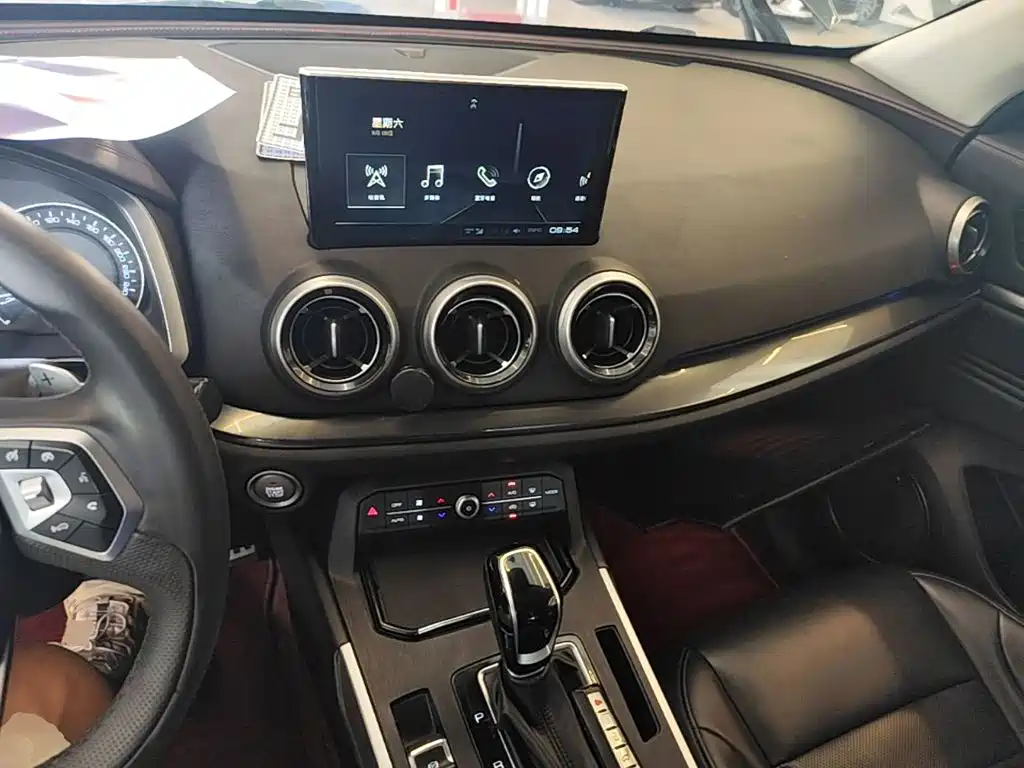 Wey Wey VV5 — миниатюра 10