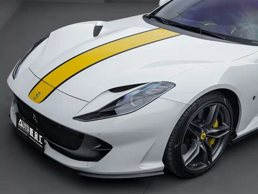 Ferrari 812 2017 6.5L Superfast