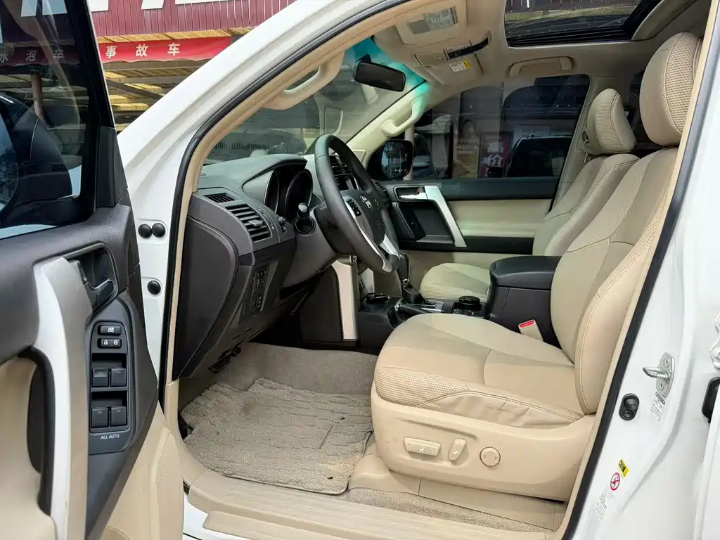 Toyota Prado — миниатюра 7
