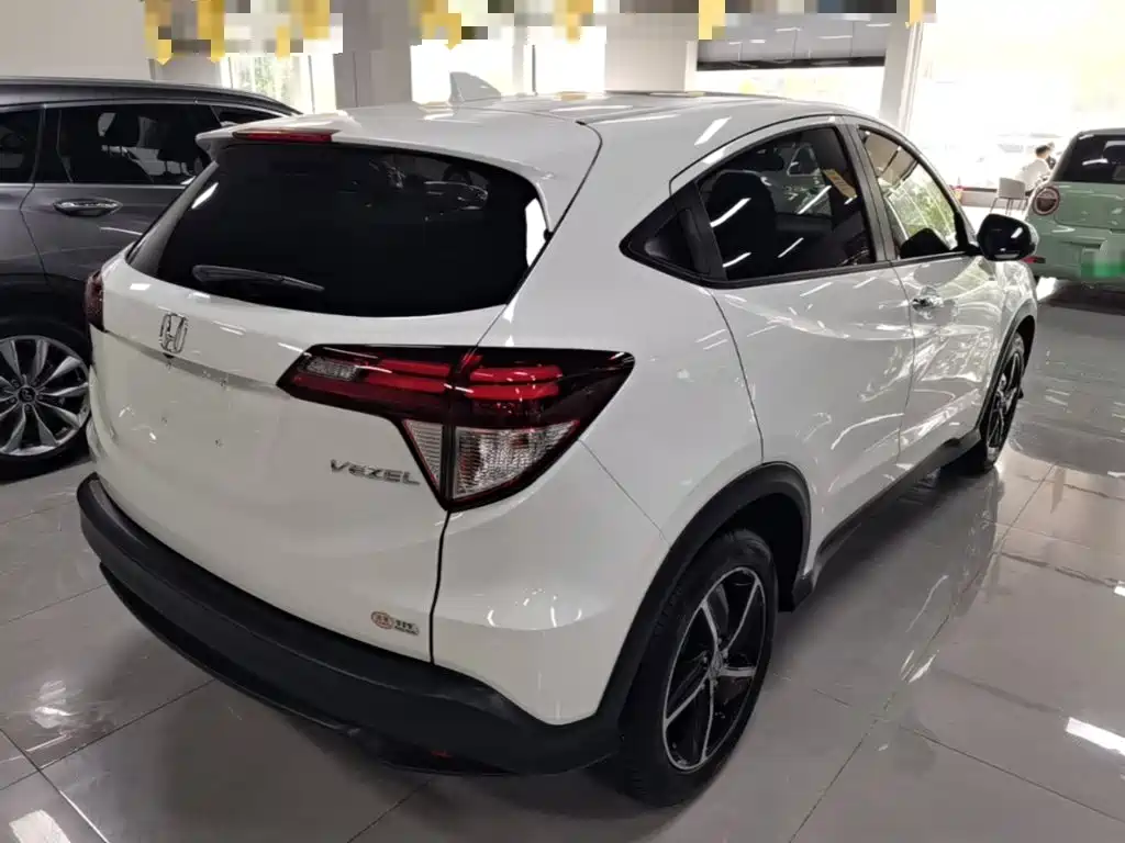 Honda Vezel — миниатюра 7