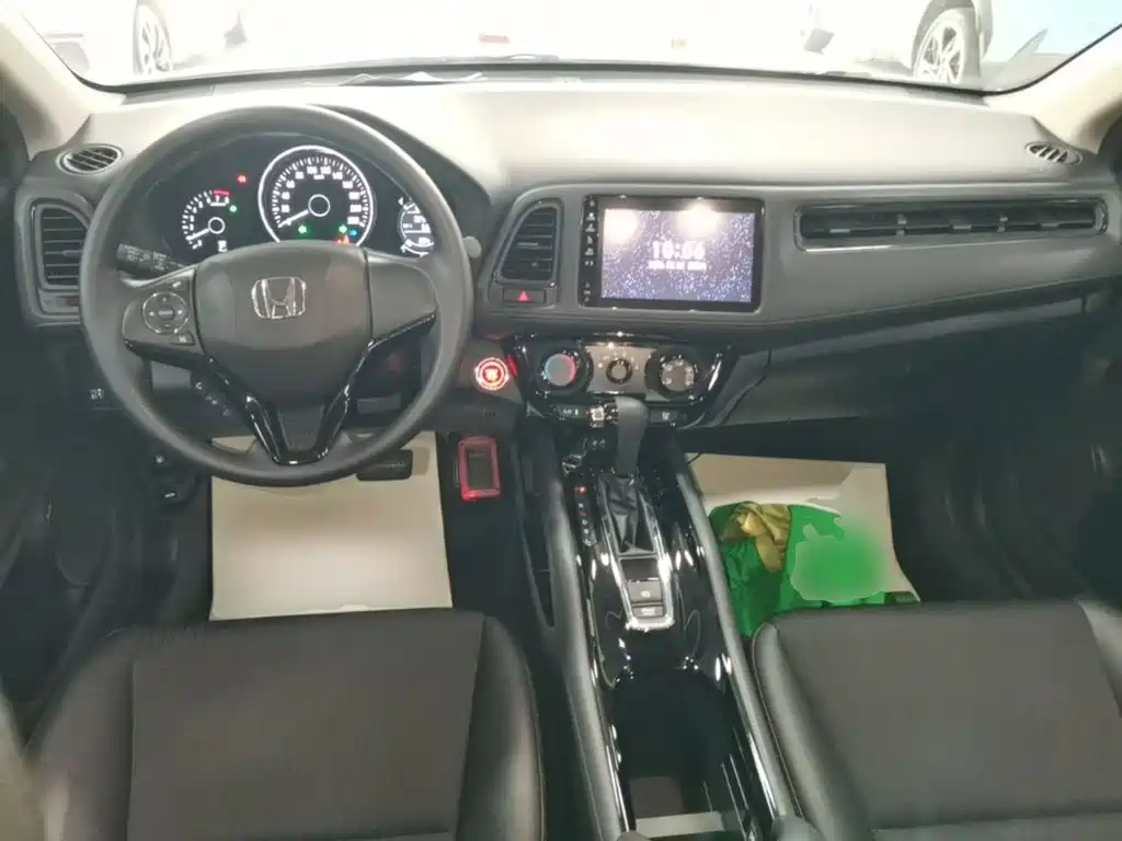 Honda Vezel — миниатюра 10