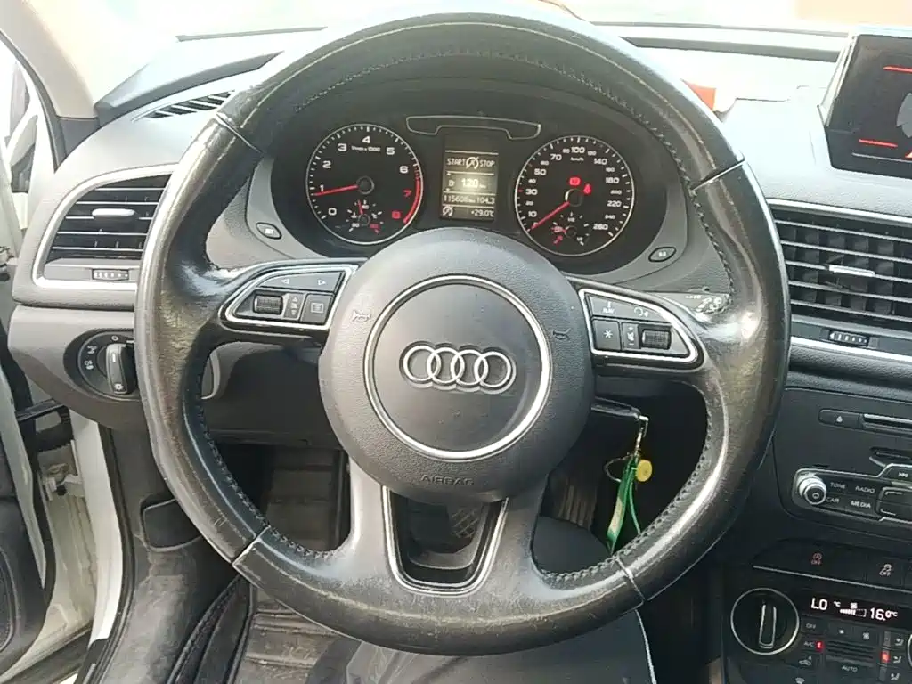 Audi Q3 — миниатюра 11