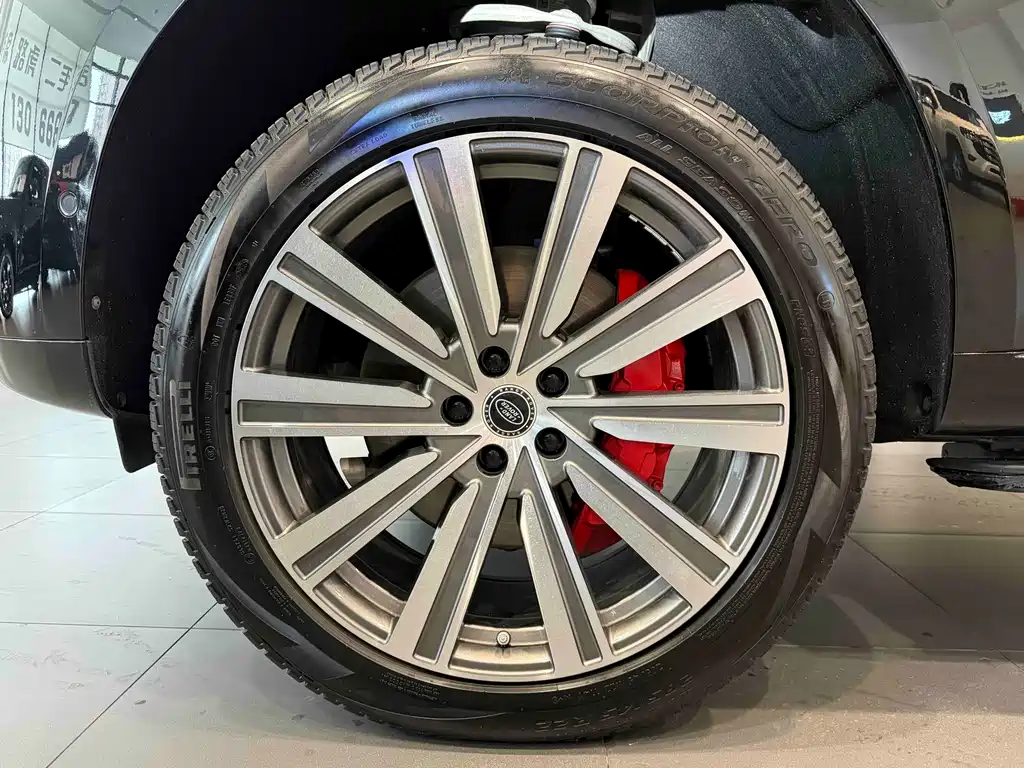 Land Rover Range Rover — миниатюра 4