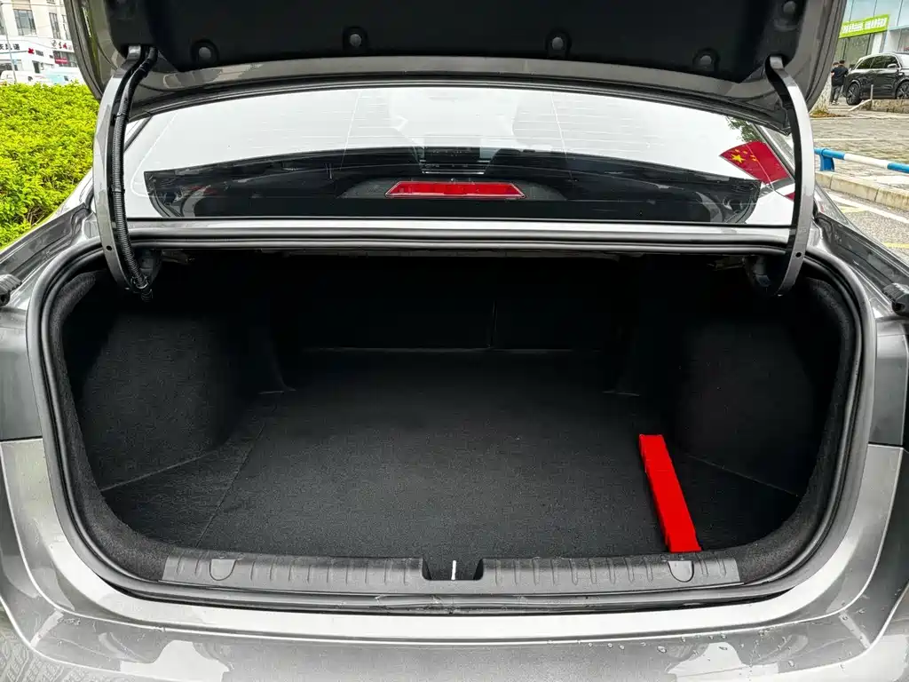 Geely Emgrand — миниатюра 27
