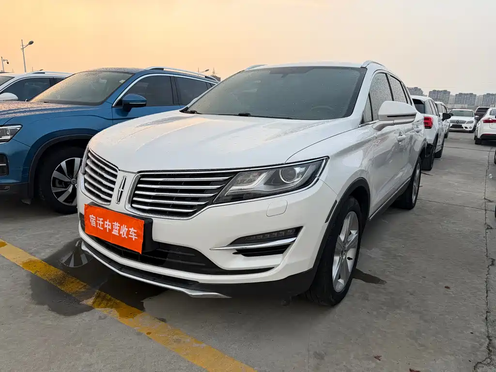 Lincoln MKC 2017