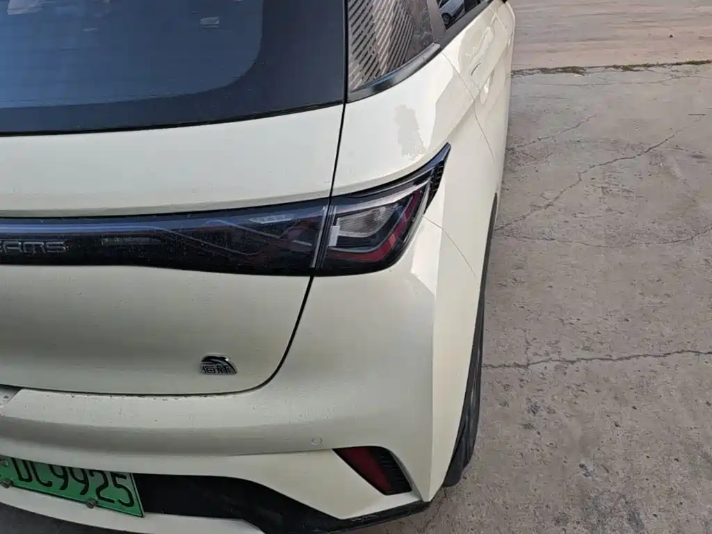 BYD Dolphin — миниатюра 8