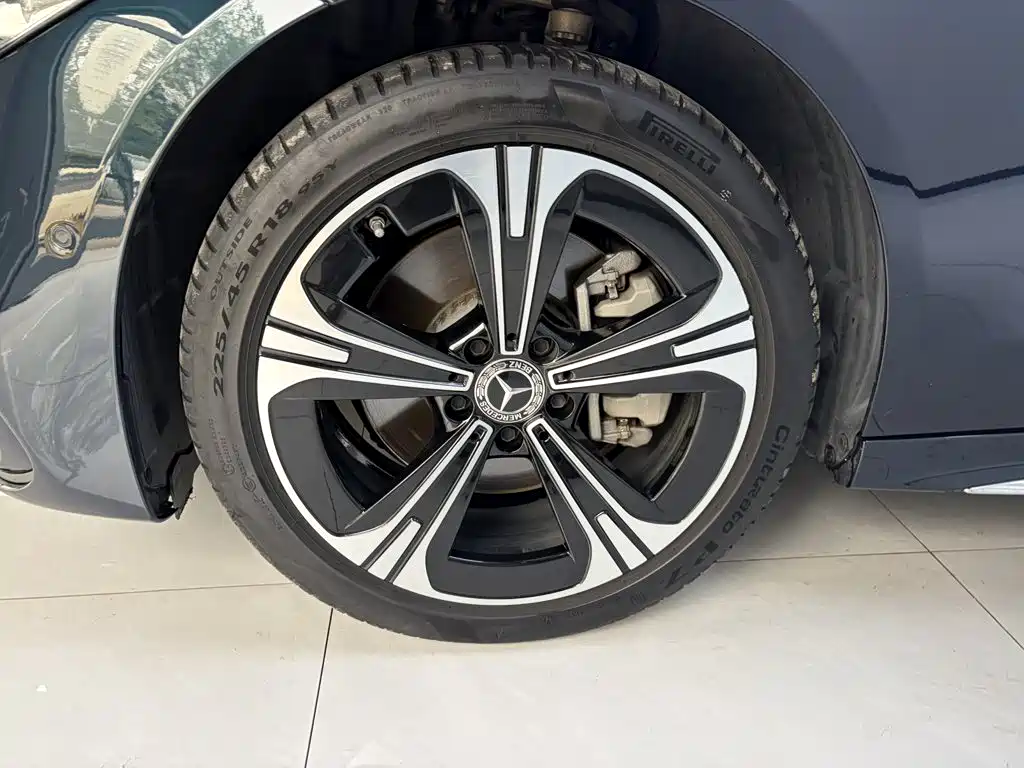 Mercedes-Benz C-Class — миниатюра 16