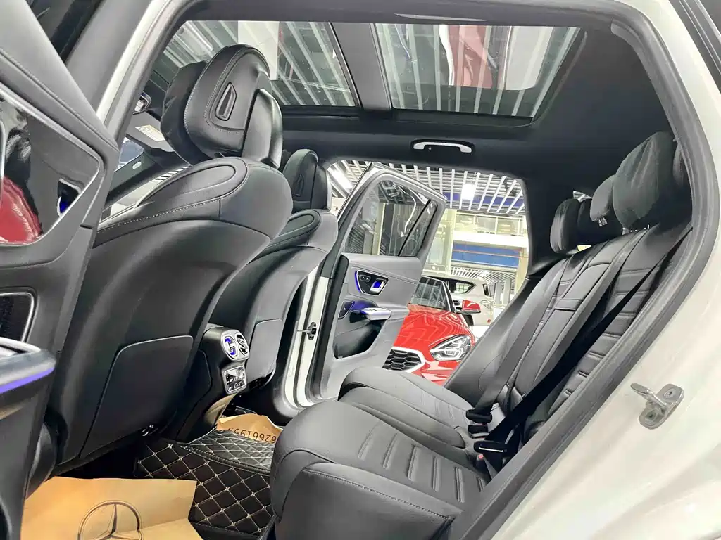 Mercedes-Benz GLC — миниатюра 8