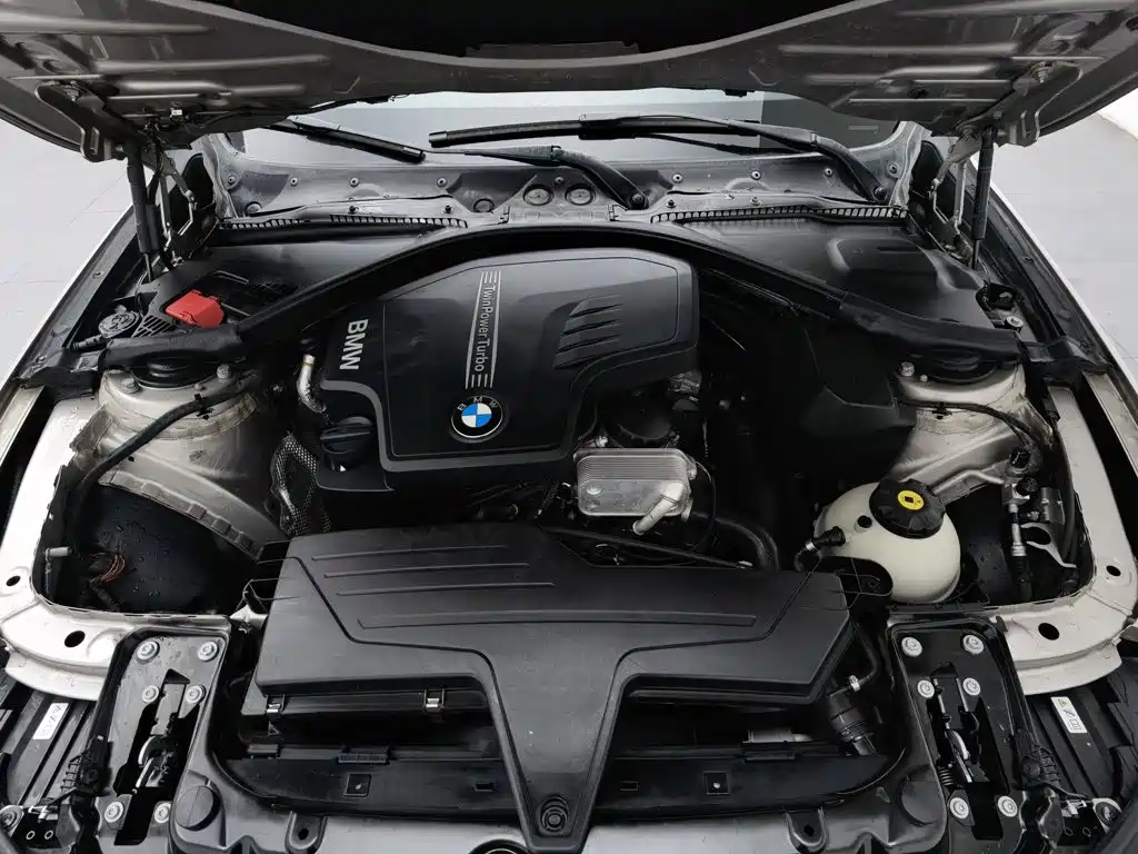 BMW 3 Series — миниатюра 6