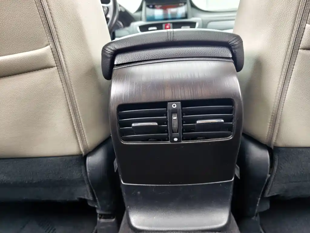 Honda Crosstour — миниатюра 10