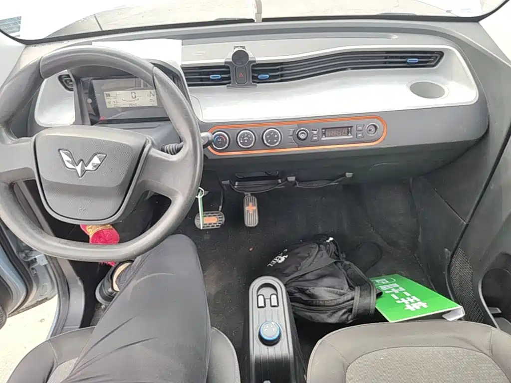 Wuling MINIEV — миниатюра 13