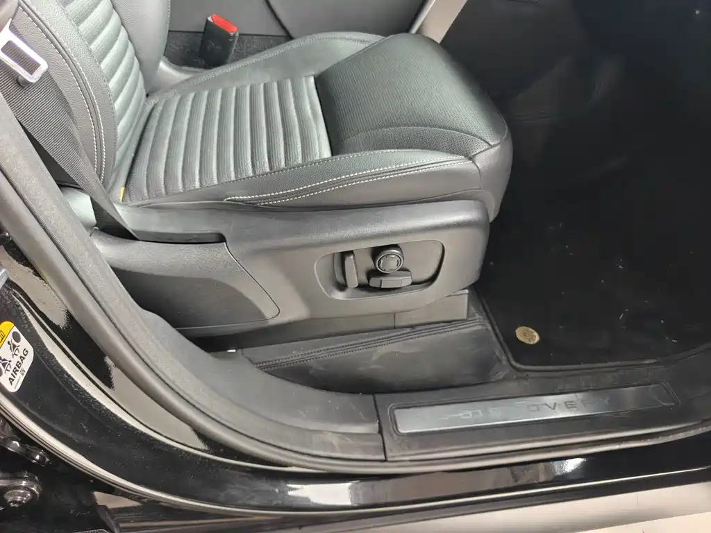 Land Rover Discovery — миниатюра 9
