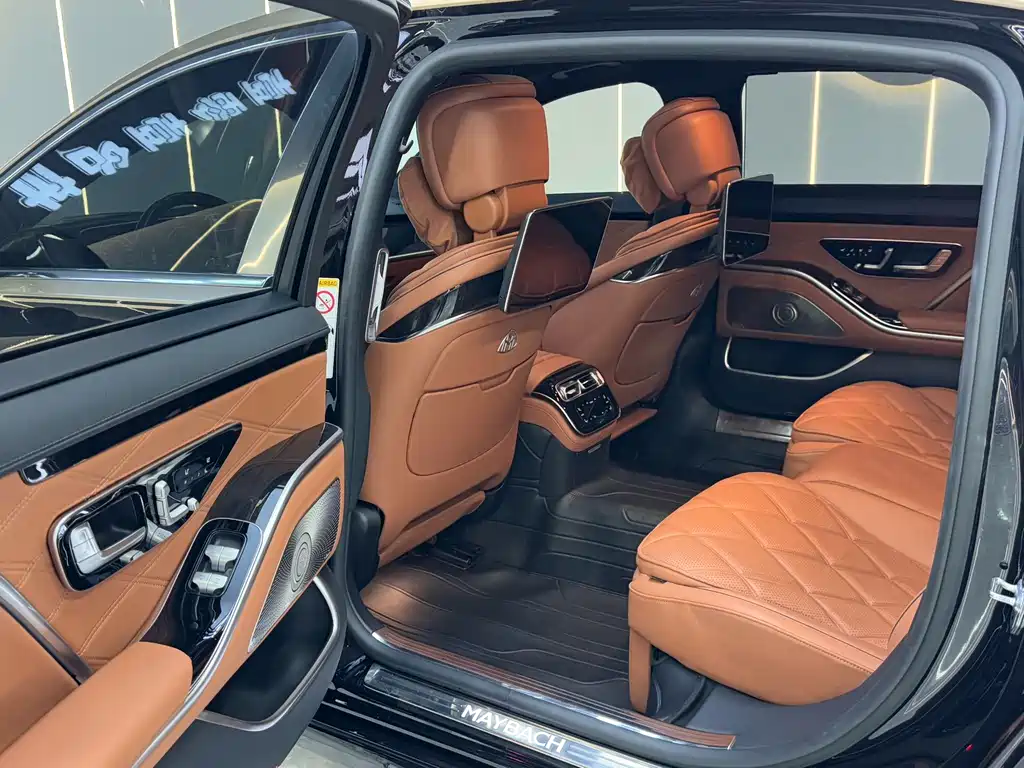 Mercedes-Benz S-Class — миниатюра 19
