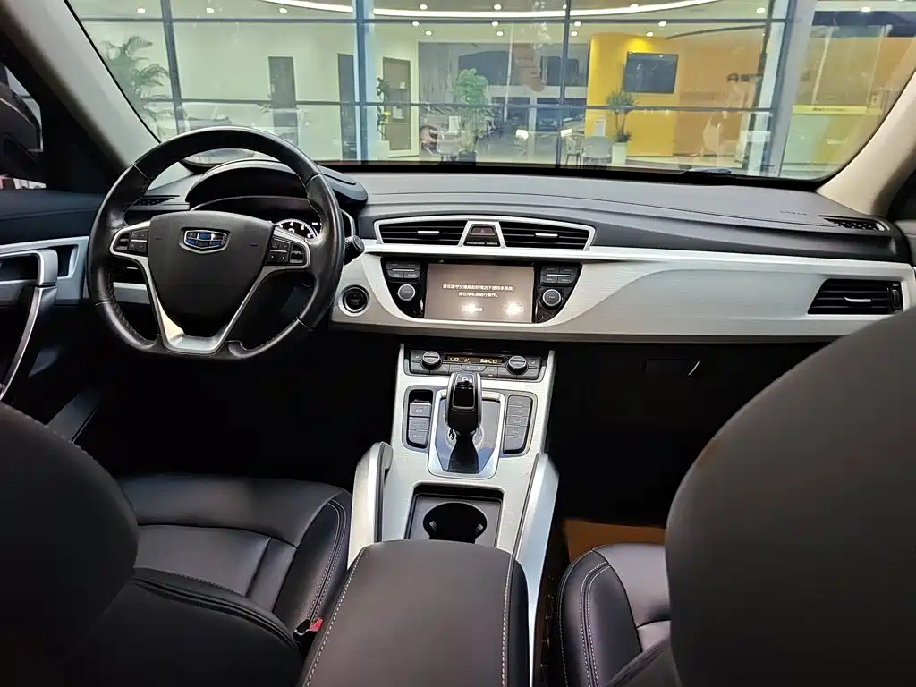 Geely Boyue — миниатюра 17