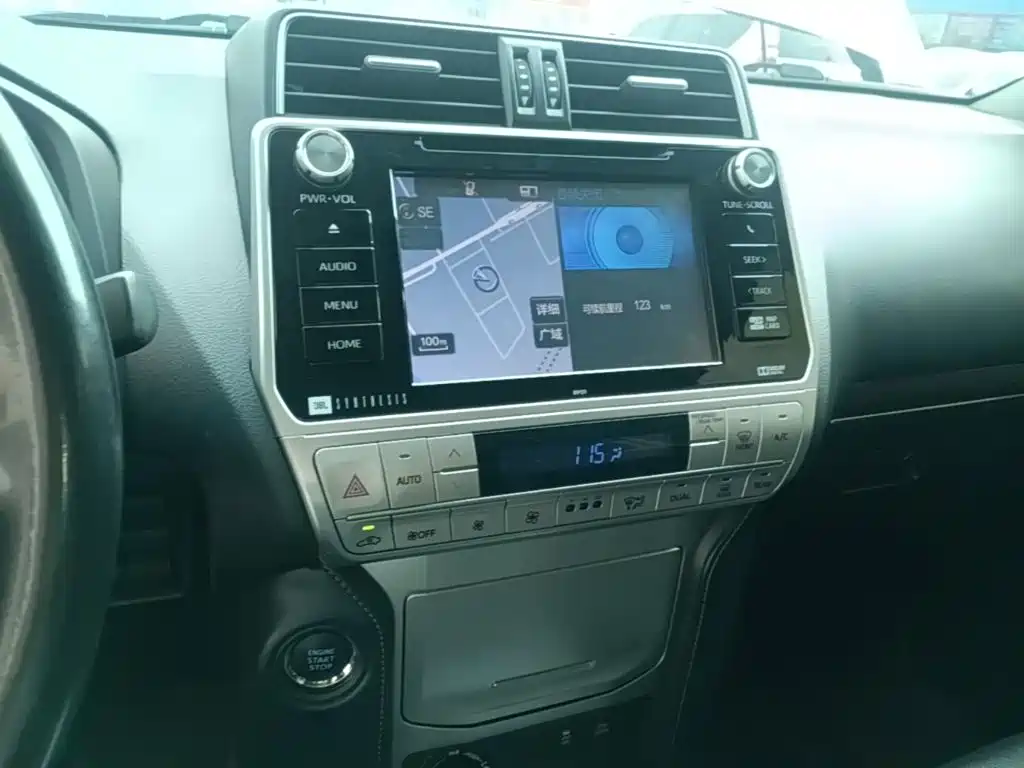 Toyota Prado — миниатюра 13