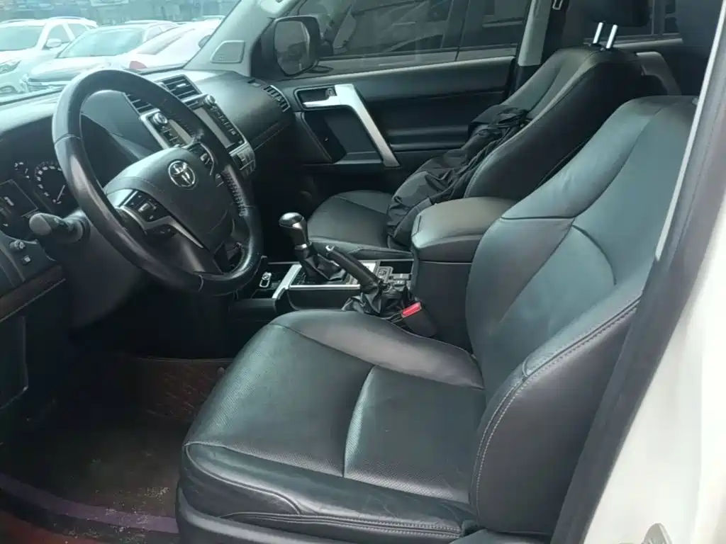 Toyota Prado — миниатюра 15