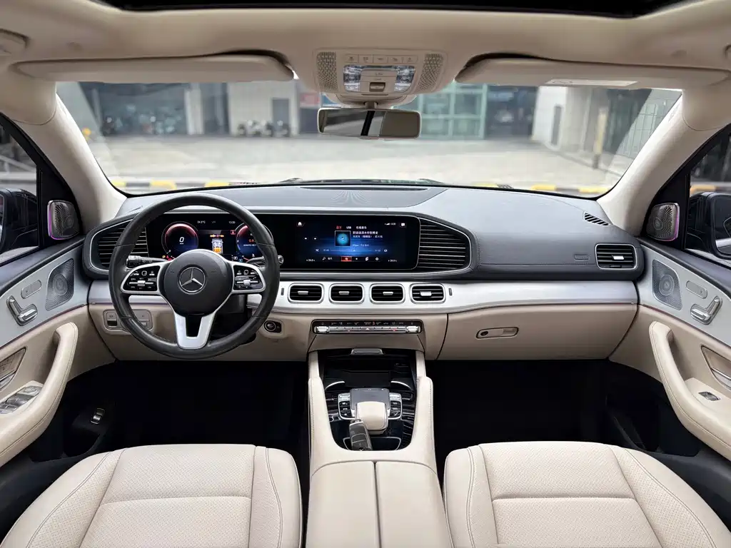 Mercedes-Benz GLE (Import) — миниатюра 6