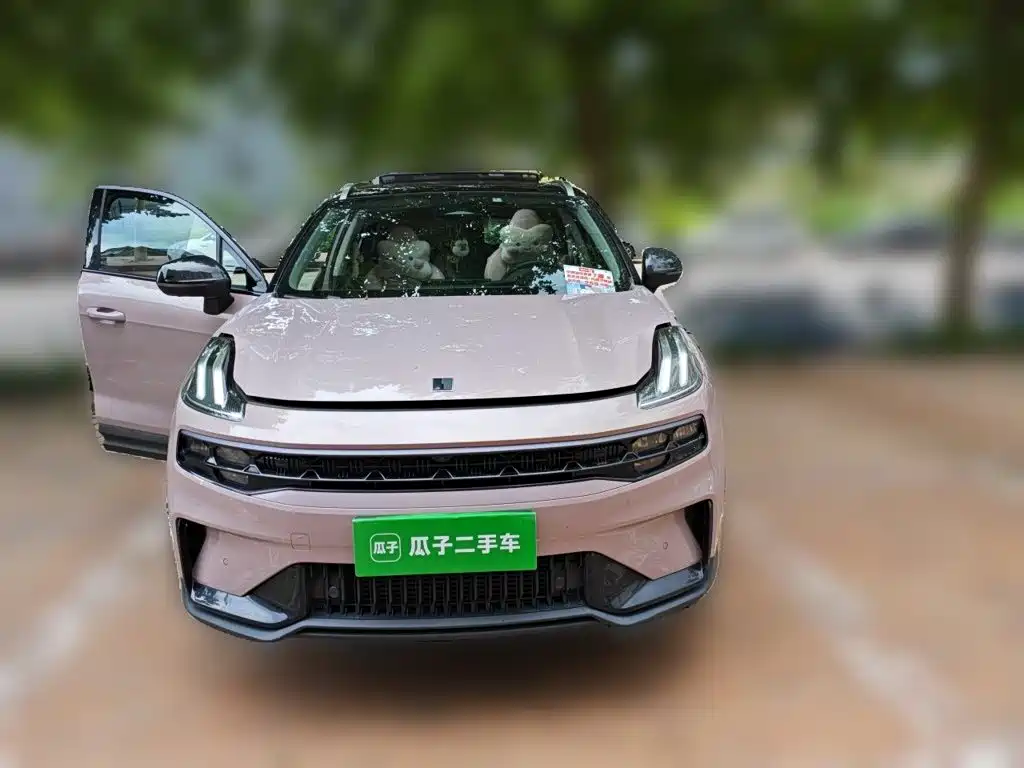 Lynk & Co 06 — миниатюра 3