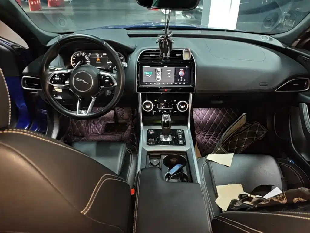 Jaguar XEL — миниатюра 10